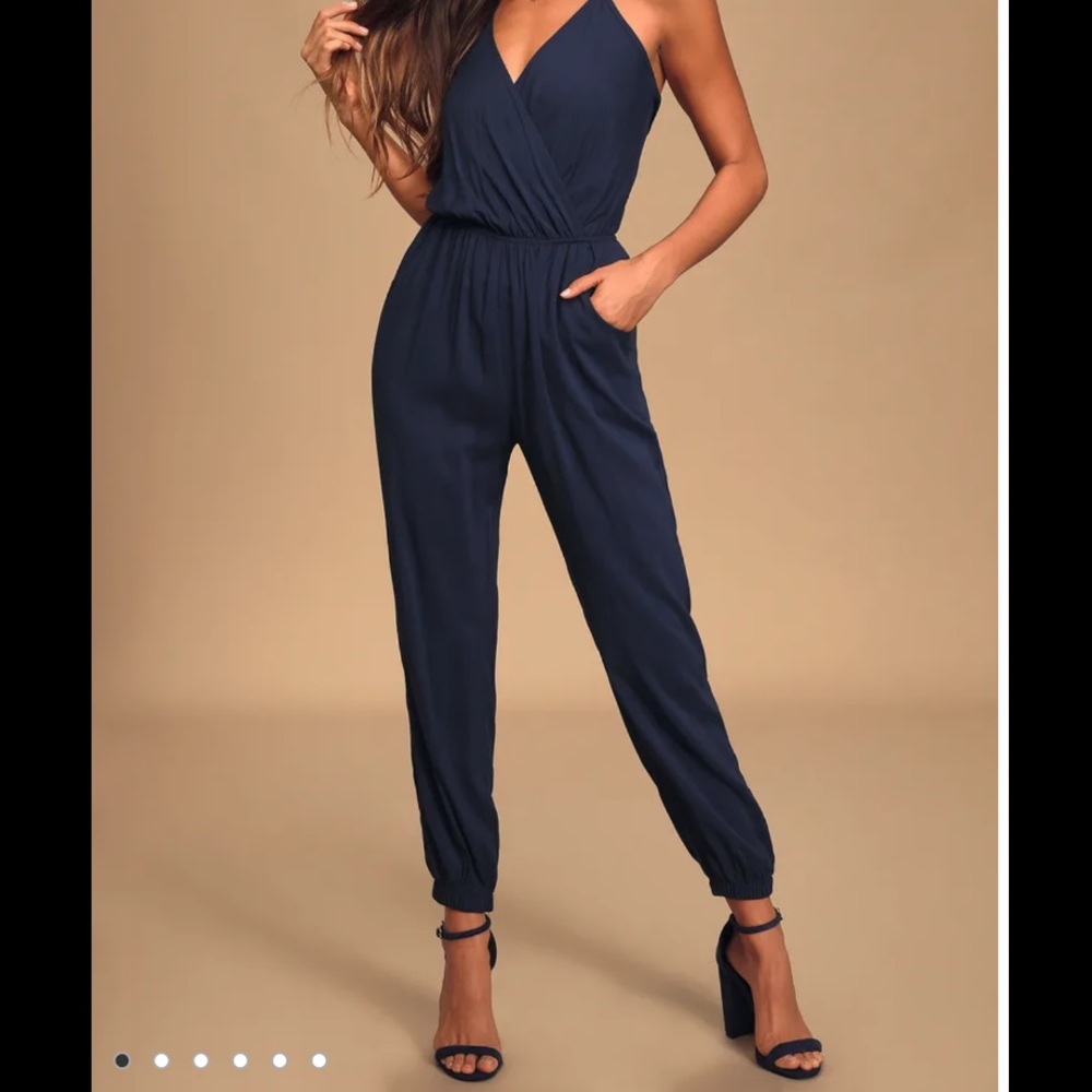 Lulu’s navy blue jumpsuit
